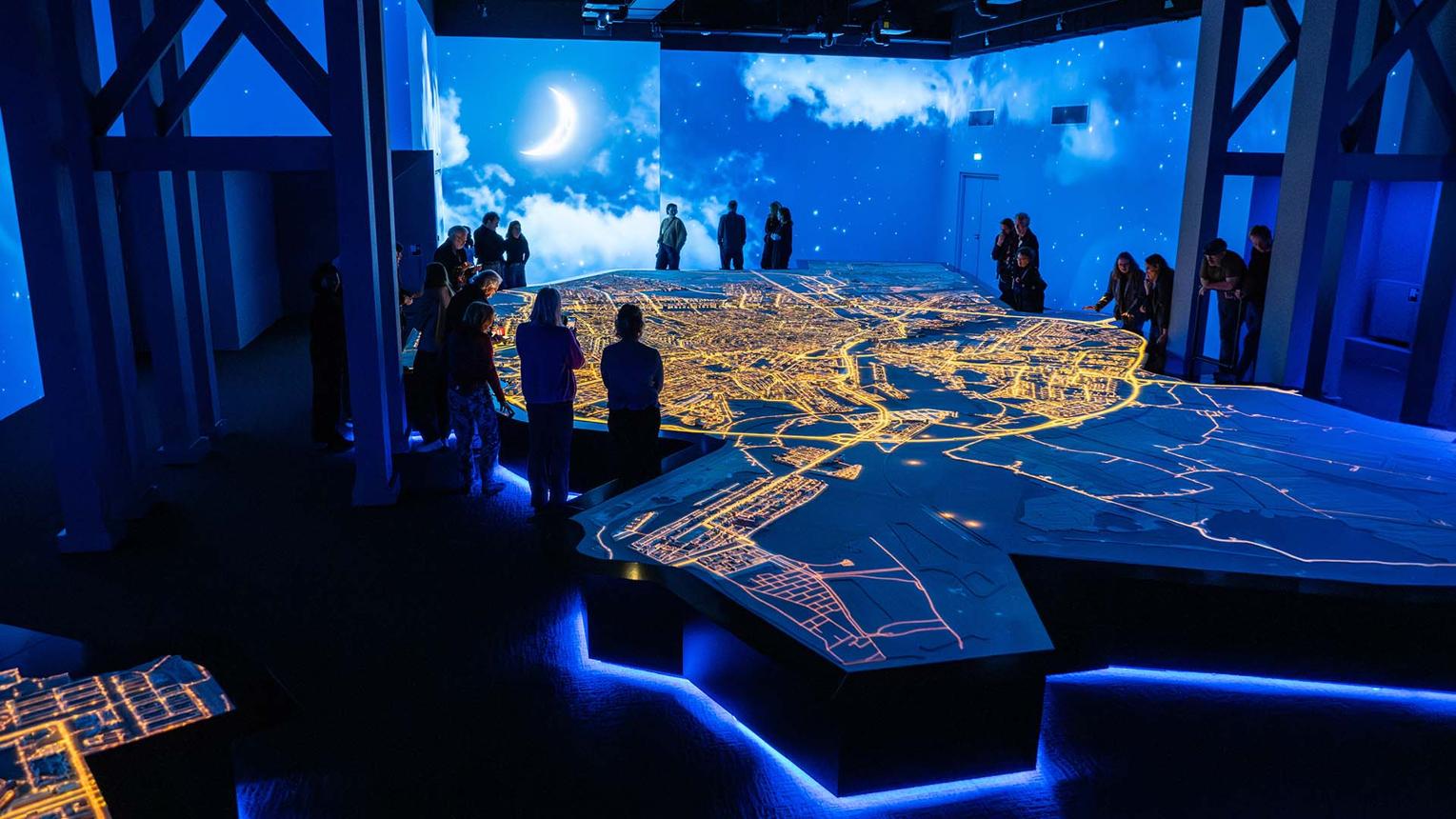 3D Mapping trình chiếu trên sa bàn đô thị trong không gian triển lãm